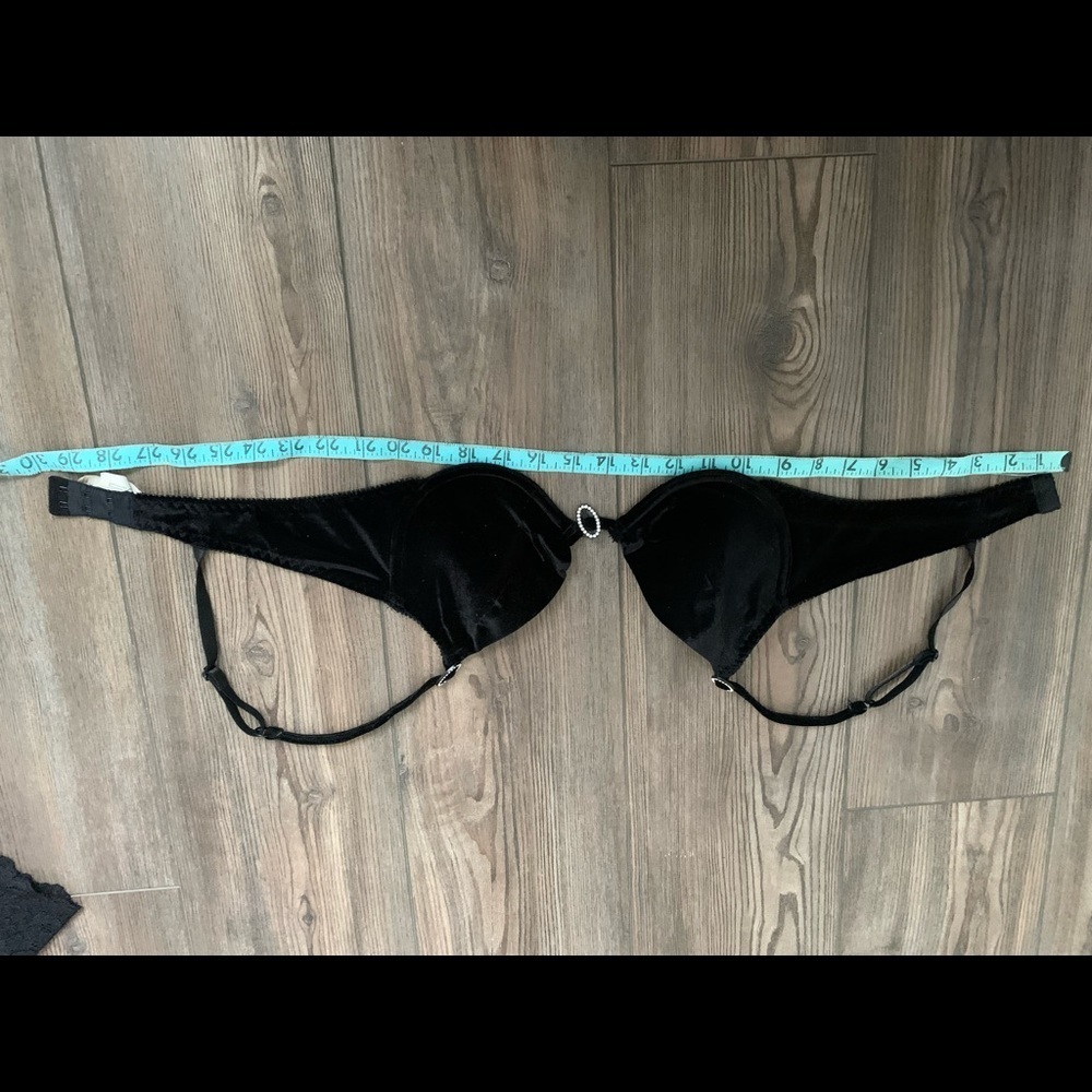 Bra - Picture 3 of 5